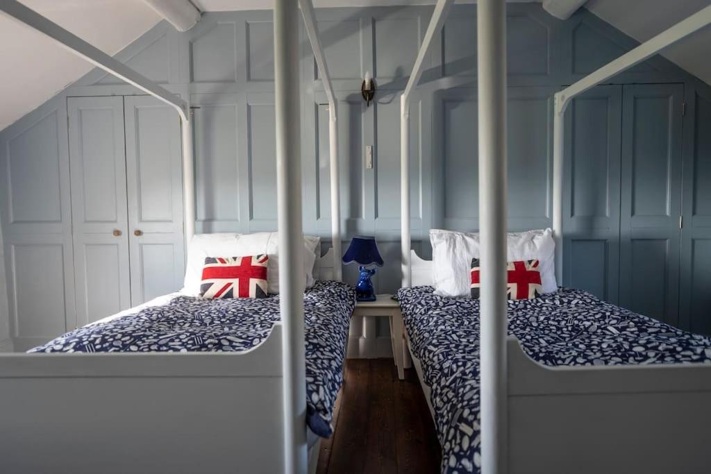 Georgian Country House -Panoramic Views -Sleeps 12 Ruthin Exterior foto