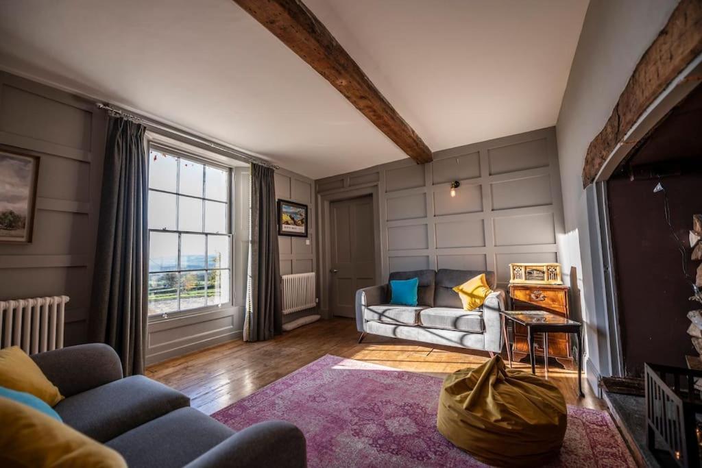 Georgian Country House -Panoramic Views -Sleeps 12 Ruthin Exterior foto
