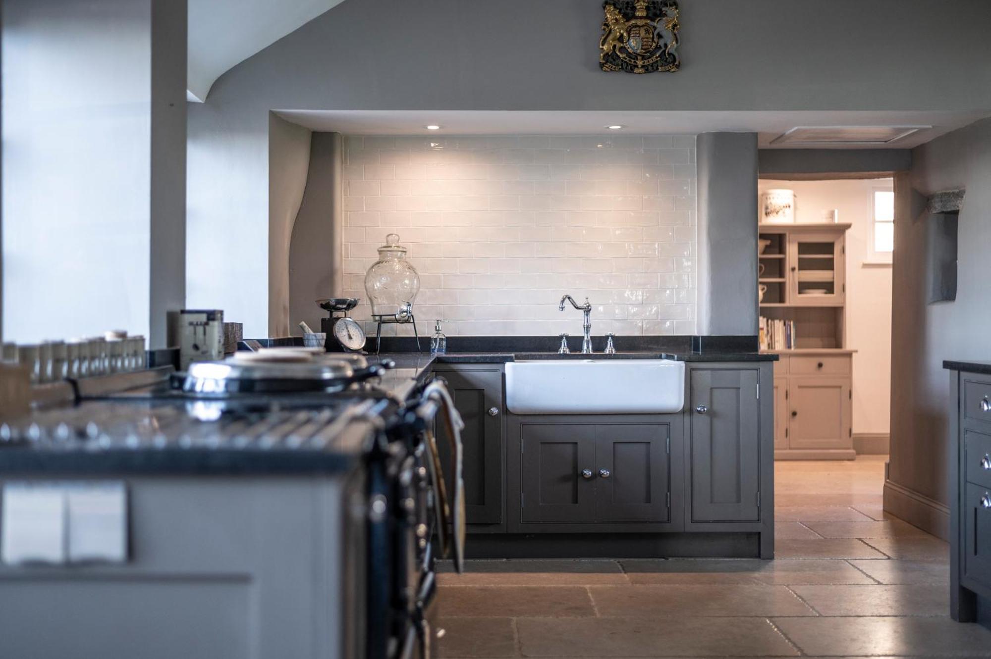 Georgian Country House -Panoramic Views -Sleeps 12 Ruthin Exterior foto